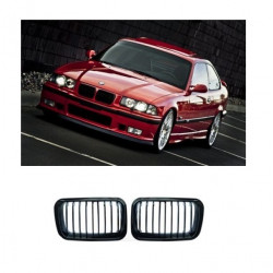 2 grille de calandre noir...